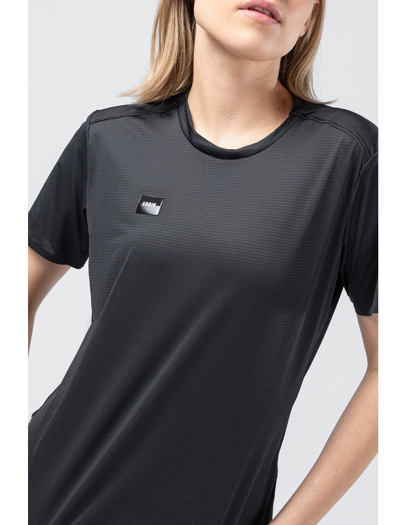 T-shirt Técnica Gobik TECH SOLID Mulher MAGNET